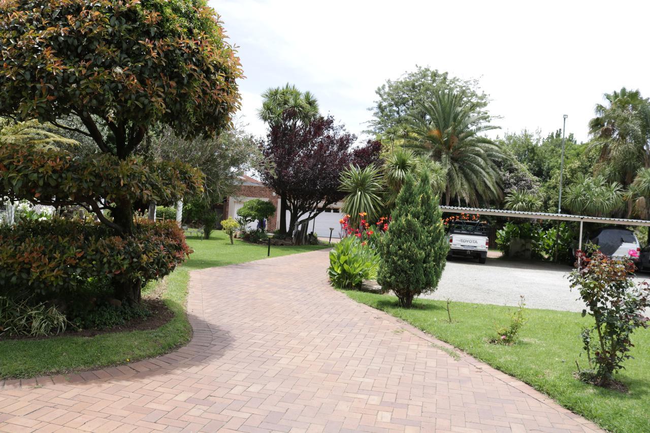 Airport Gardens Boutique Hotel Boksburg Exterior foto